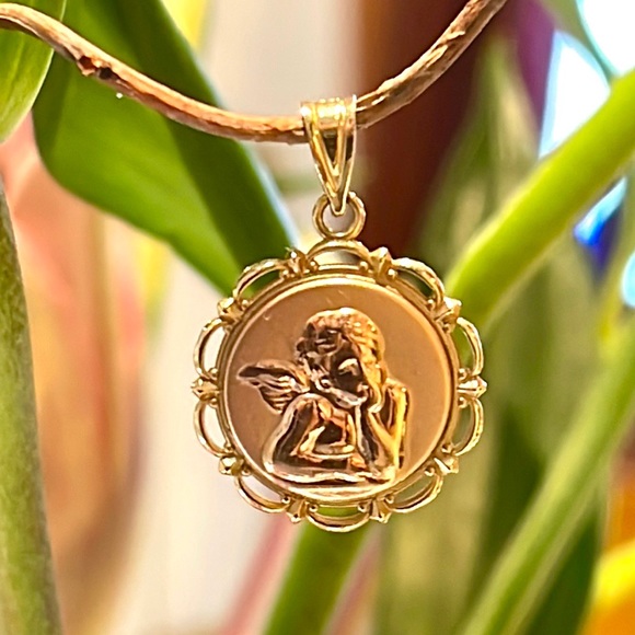 14k Angel Disc Charm - Picture 3 of 6